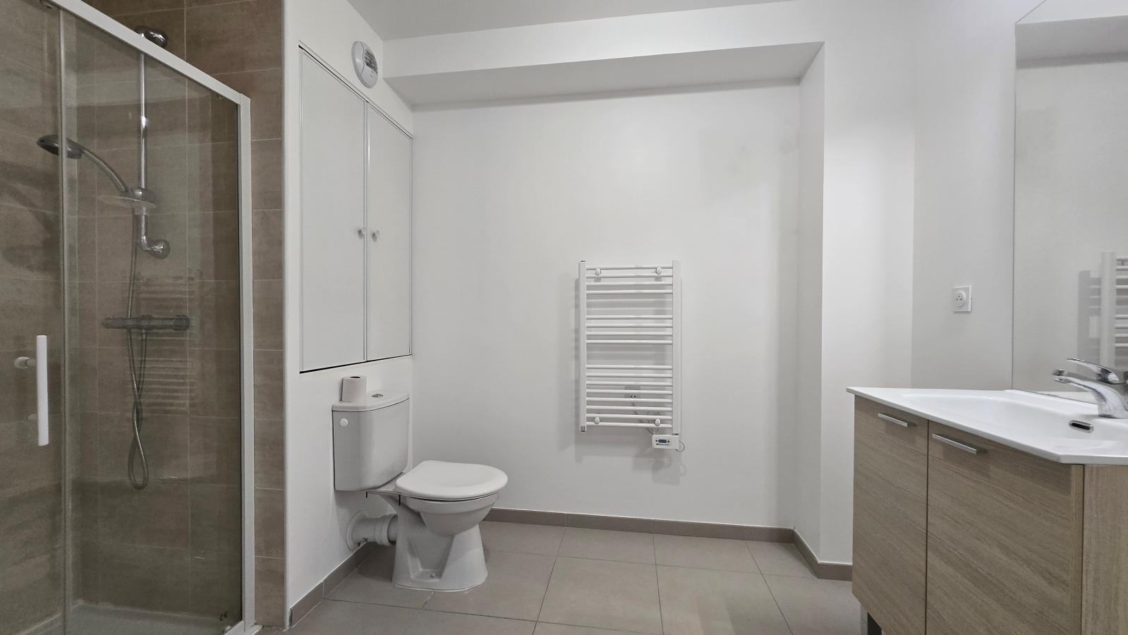 
																																							2 pièces - 
																																						2ème étage - 46m² - 771,21 € - Photo #6