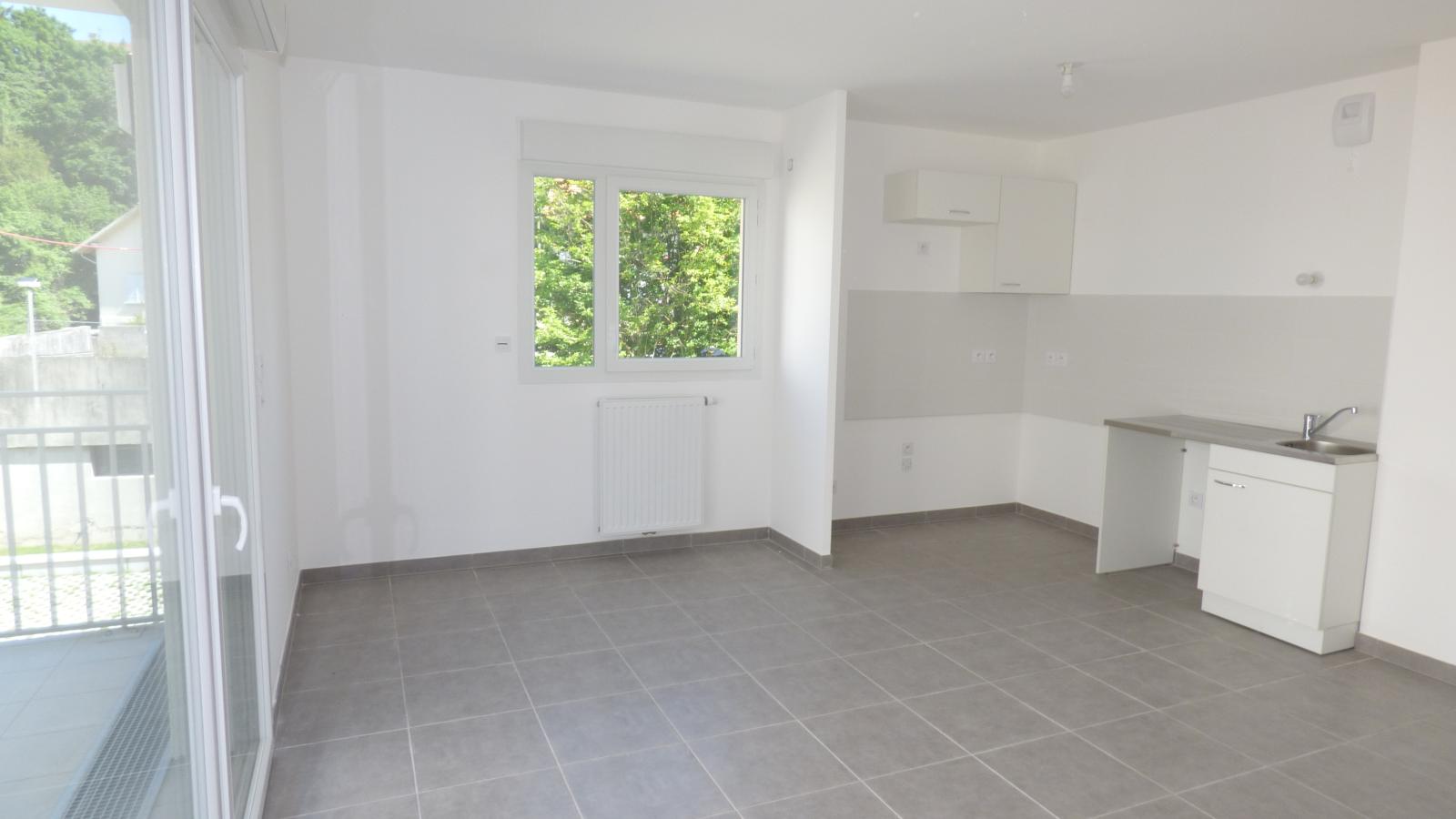 3 pièces - 2ème étage - 61m² - 1 261,74 € - Photo #1