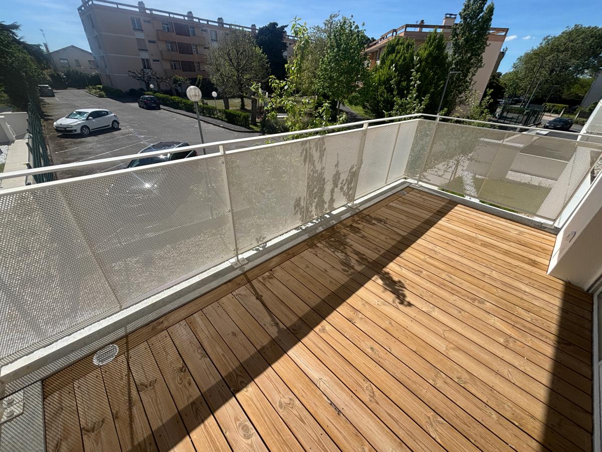 
																			3 pièces - 
																		1er étage - 64m² - 769,05 € - Photo #1