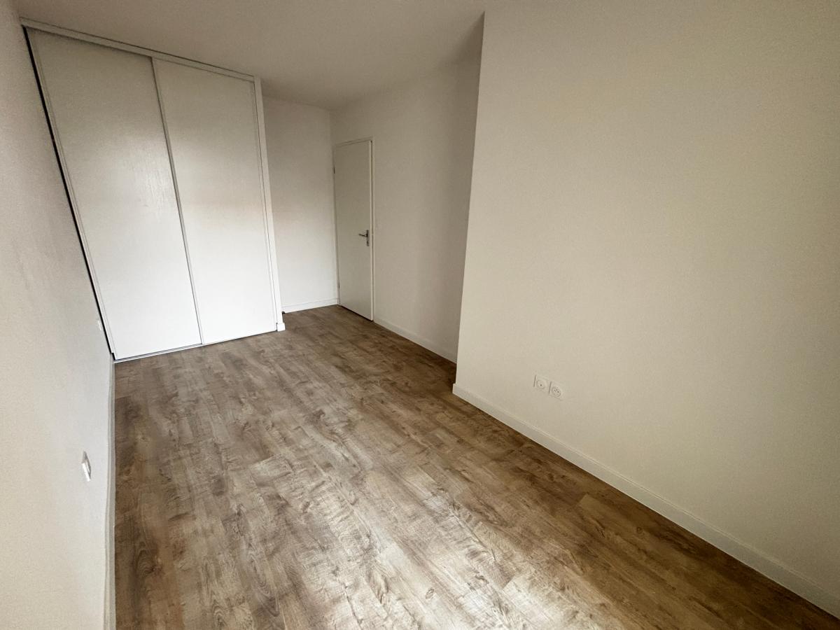 
																			3 pièces – 
																		1er étage – 61m² - 699,66 € - Photo #3