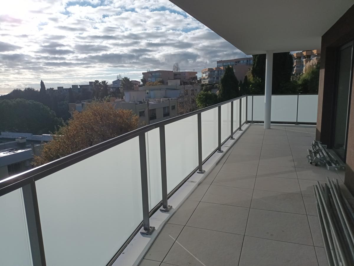 
																																							5 pièces - 
																																						4ème étage - 126m² - 1 925,34 € - Photo #4