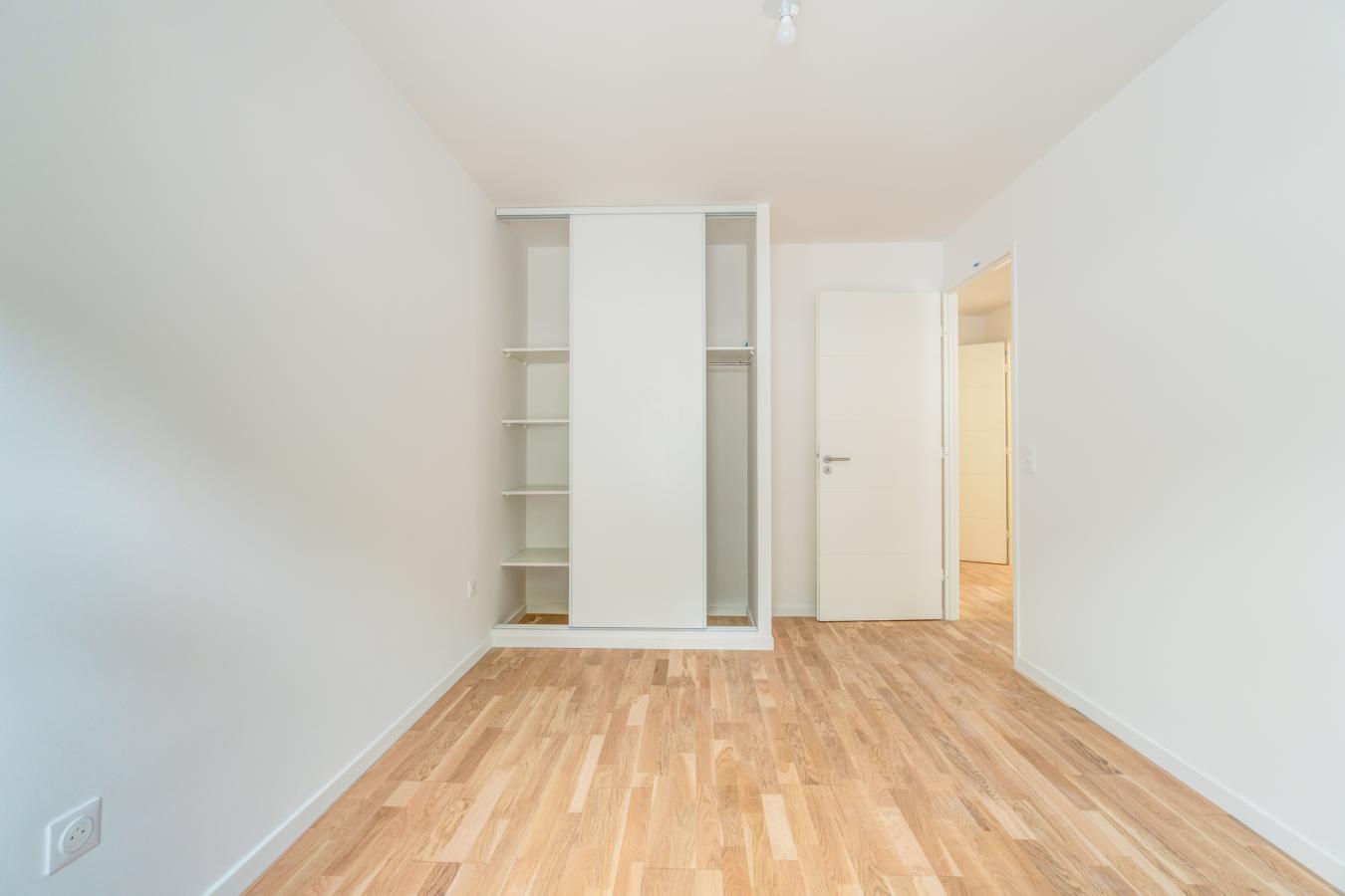
																			3 pièces - 
																		2ème étage - 70m² - 1 261,83 € - Photo #4