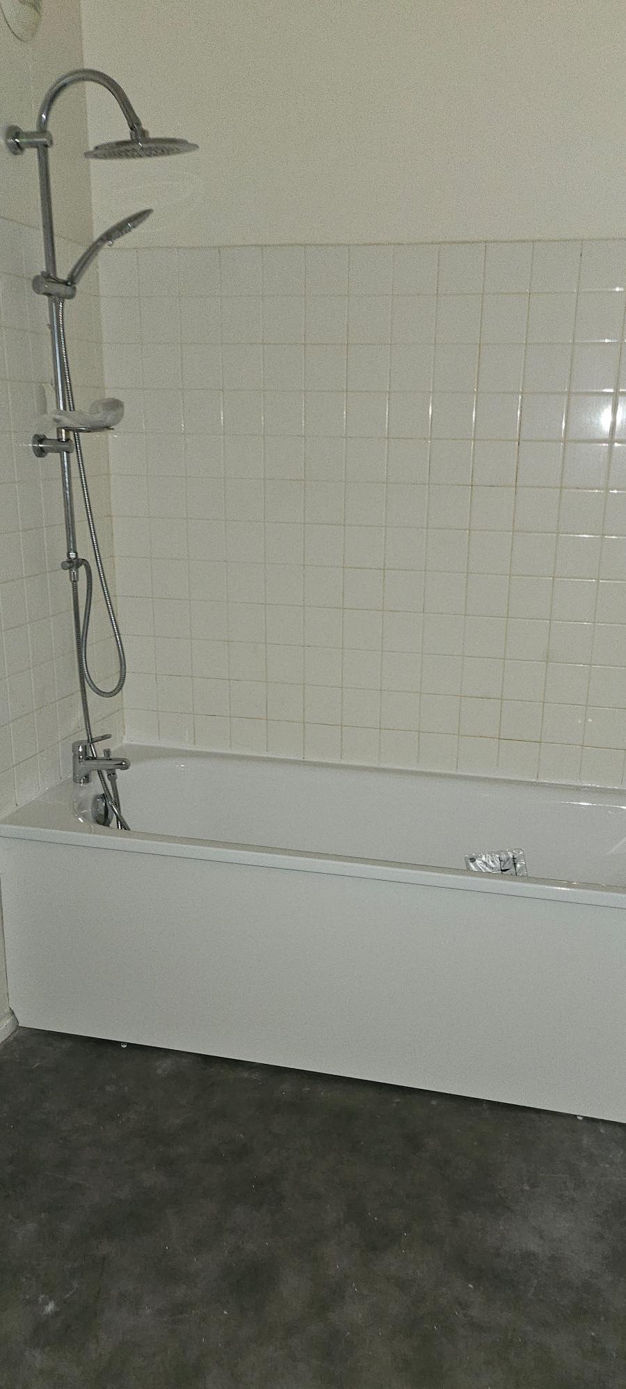 
																																							5 pièces - 
																																						RDC - 109m² - 1 894,98 € - Photo #6