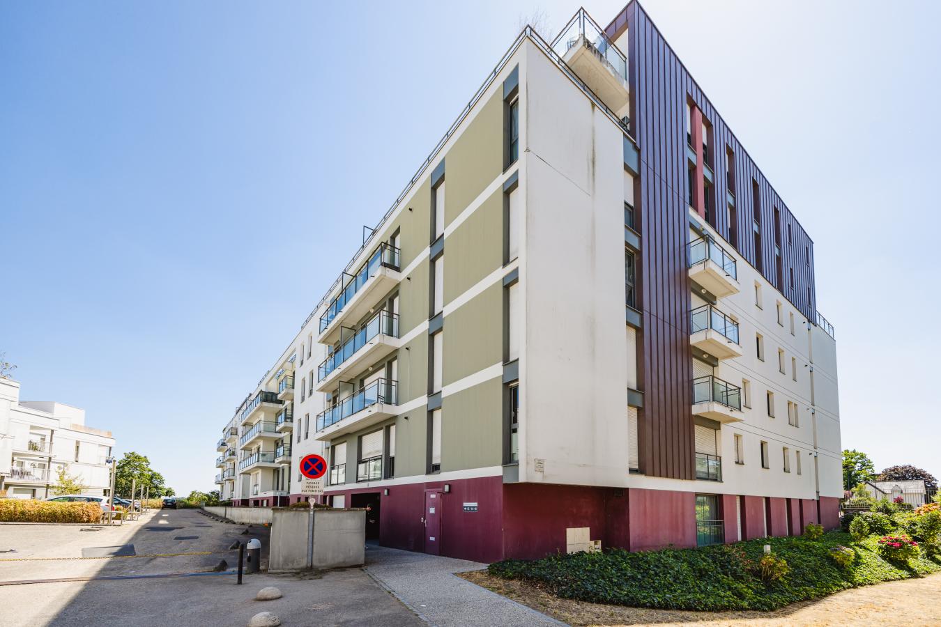 
																																							4 pièces - 
																																						3ème étage - 78m² - 269 000 € - Photo #7