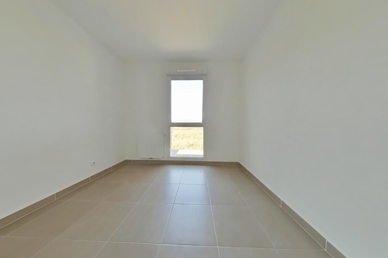 
																																							2 pièces - 
																																						4ème étage - 38m² - 797,38 € - Photo #4