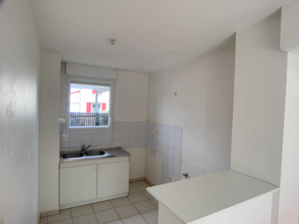 
																																							3 pièces - 
																																						RDC - 64m² - 149 000 € - Photo #1