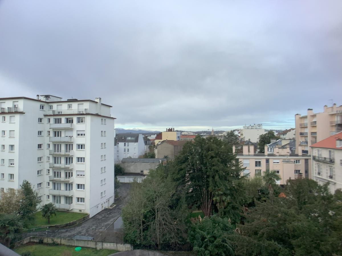 
																																							2 pièces - 
																																						5ème étage - 54m² - 95 000 € - Photo #1