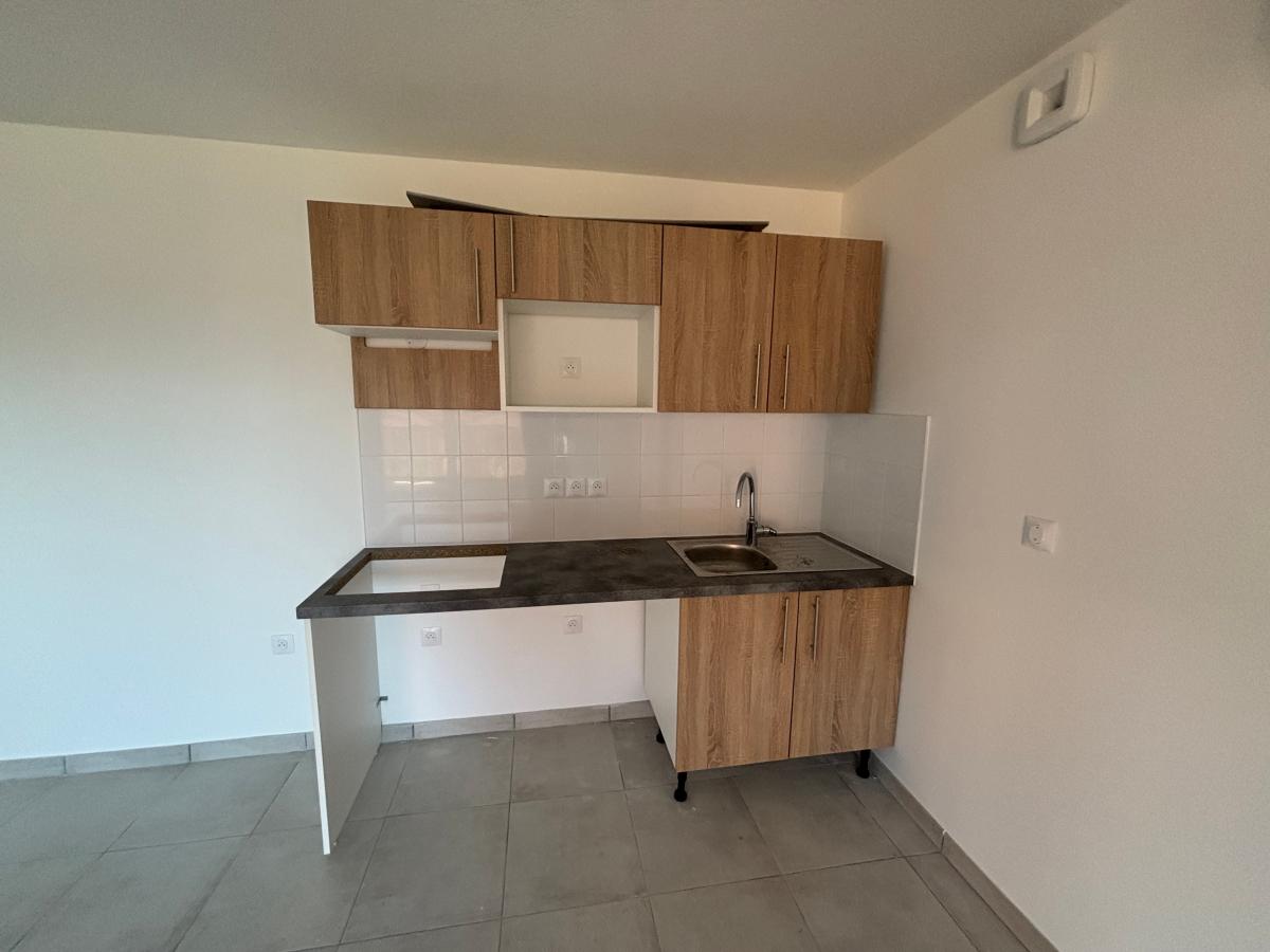
																																							3 pièces - 
																																						1er étage - 64m² - 759,15 € - Photo #3