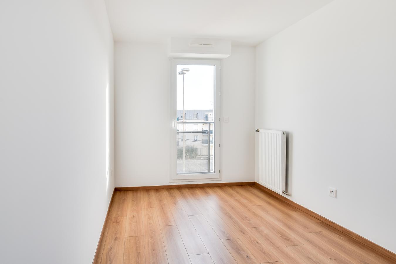 
																																							3 pièces - 
																																						1er étage - 67m² - 1 044,42 € - Photo #2