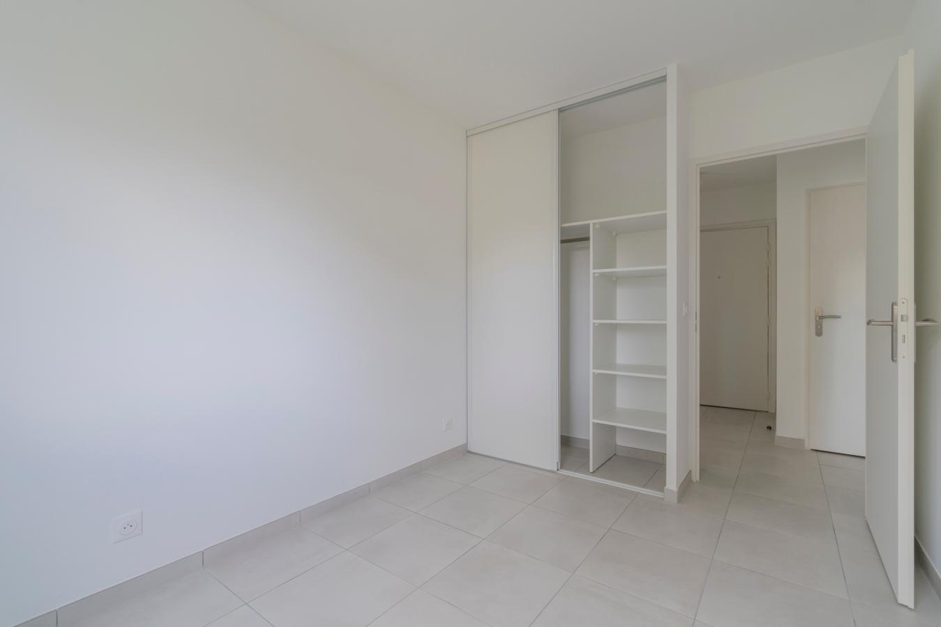 
																			4 pièces - 
																		1er étage - 84m² - 1 547,37 € - Photo #4