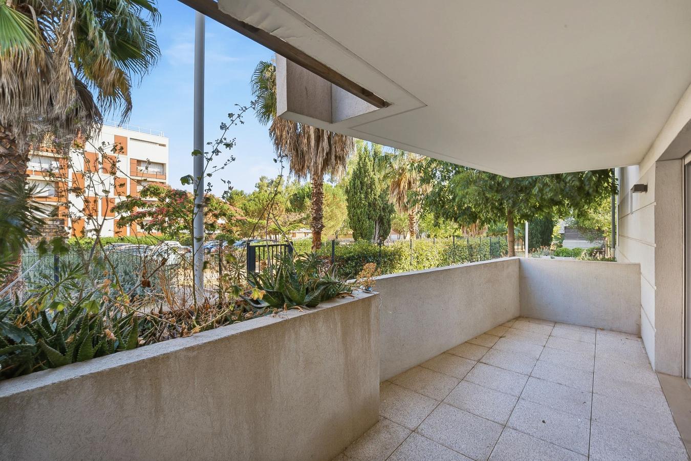 
																																							3 pièces - 
																																						RDC - 71m² - 199 500 € - Photo #1