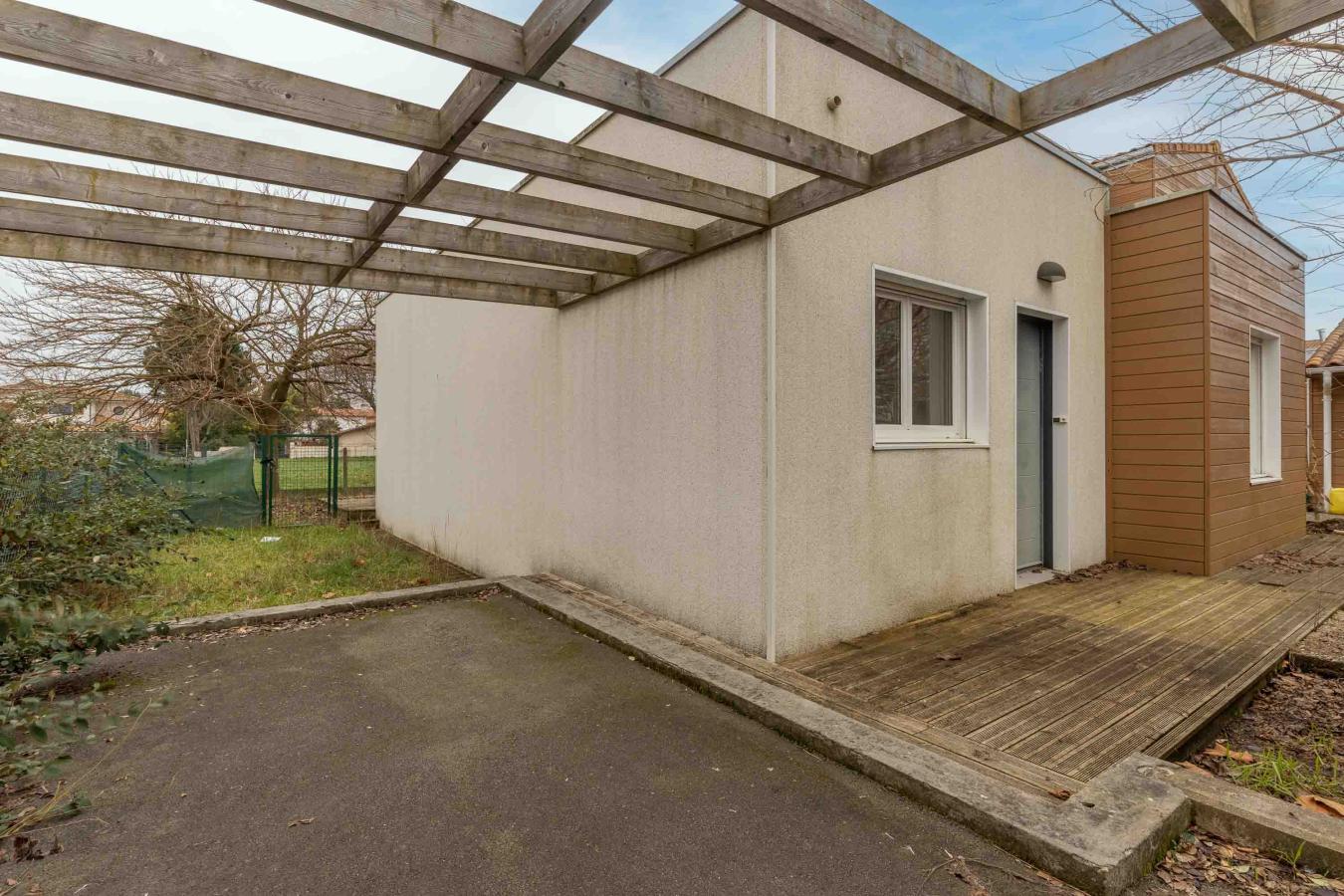 3 pièces - RDC - 69m² - 251 000 € - Photo #0