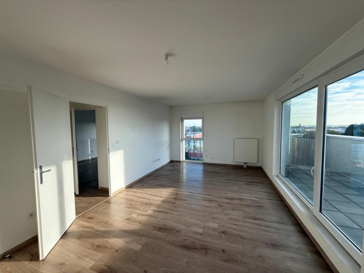 2 pièces - 5ème étage - 56m² - 756,60 € - Photo #2
