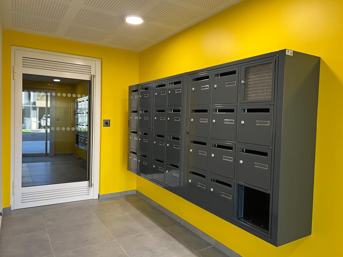 
																																							1 pièce - 
																																						2ème étage - 27m² - 374,76 € - Photo #5
