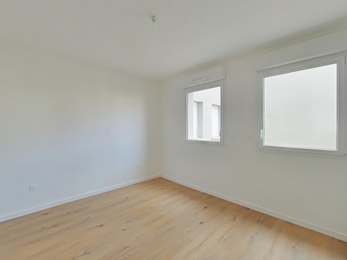 
																			2 pièces - 
																		1er étage - 43m² - 631,90 € - Photo #5