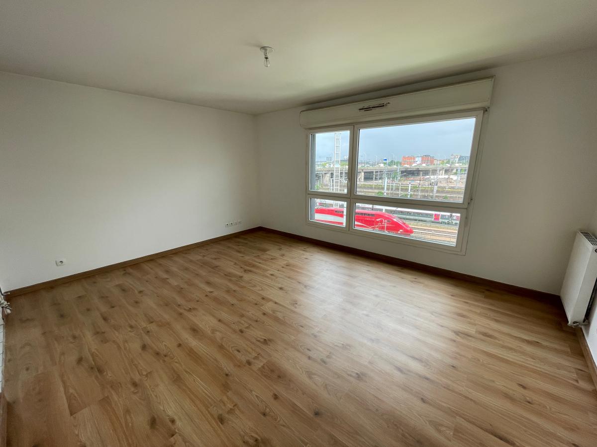 
																			3 pièces - 
																		5ème étage - 64m² - 1 236,27 € - Photo #1