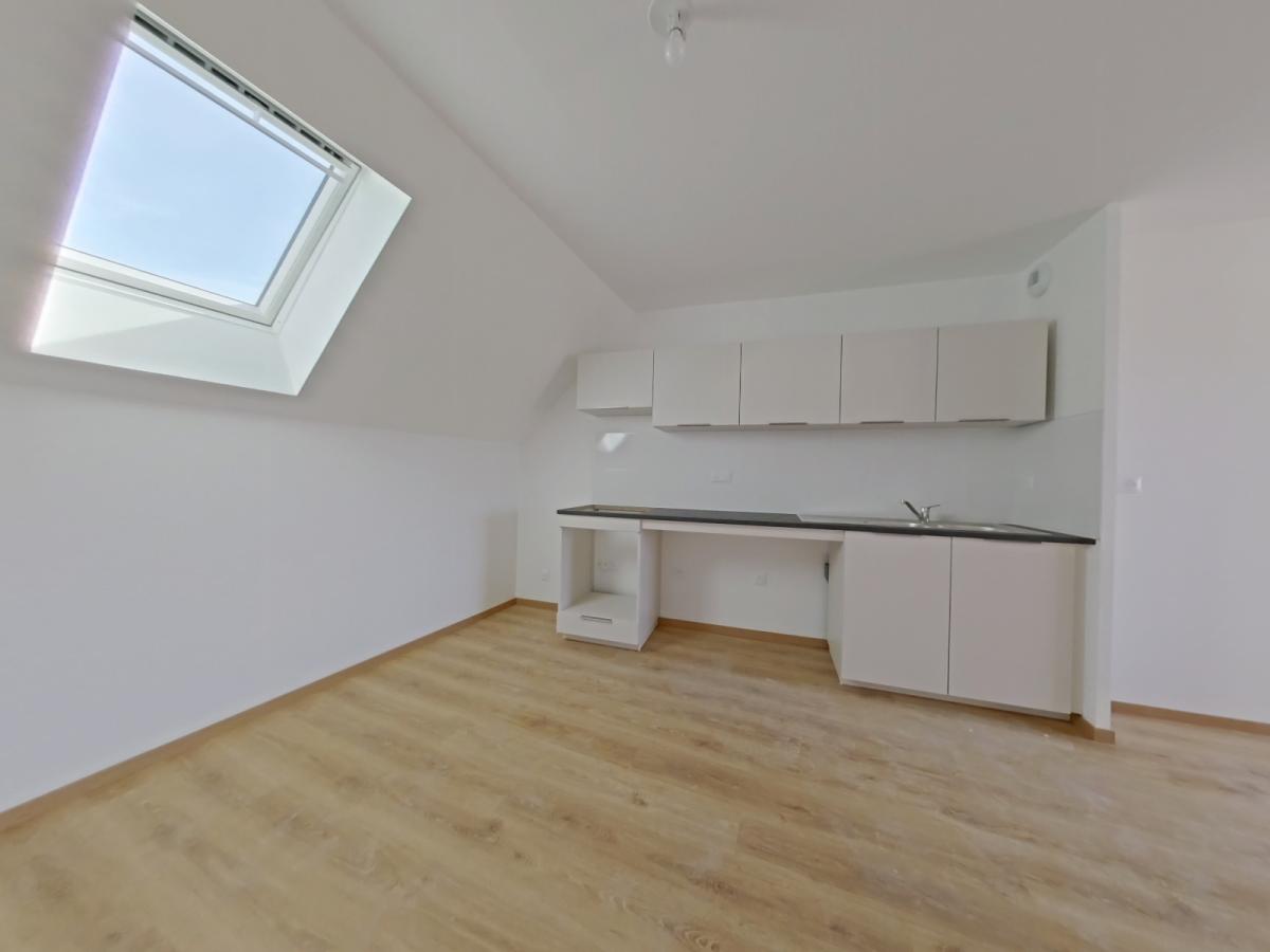 3 pièces - 2ème étage - 70m² - 892,53 € - Photo #0