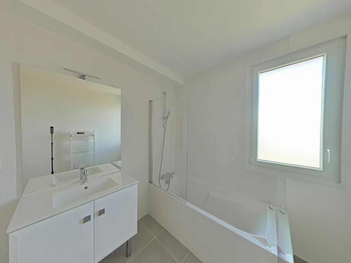 3 pièces - 1er étage - 71m² - 965,09 € - Photo #6