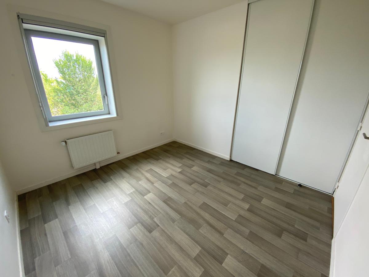 
																																							3 pièces - 
																																						2ème étage - 69m² - 867,20 € - Photo #5