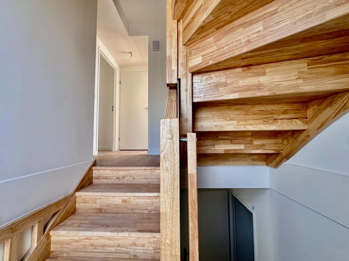 
																			5 pièces - 
																		RDC - 114m² - 2 712,56 € - Photo #5