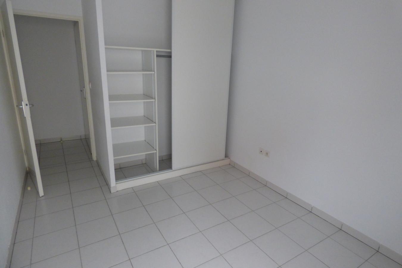 
																																							3 pièces - 
																																						2ème étage - 69m² - 735,93 € - Photo #3