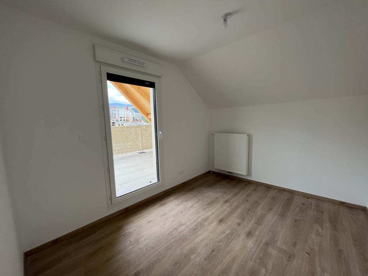
																																							3 pièces - 
																																						RDC - 67m² - 849,48 € - Photo #5