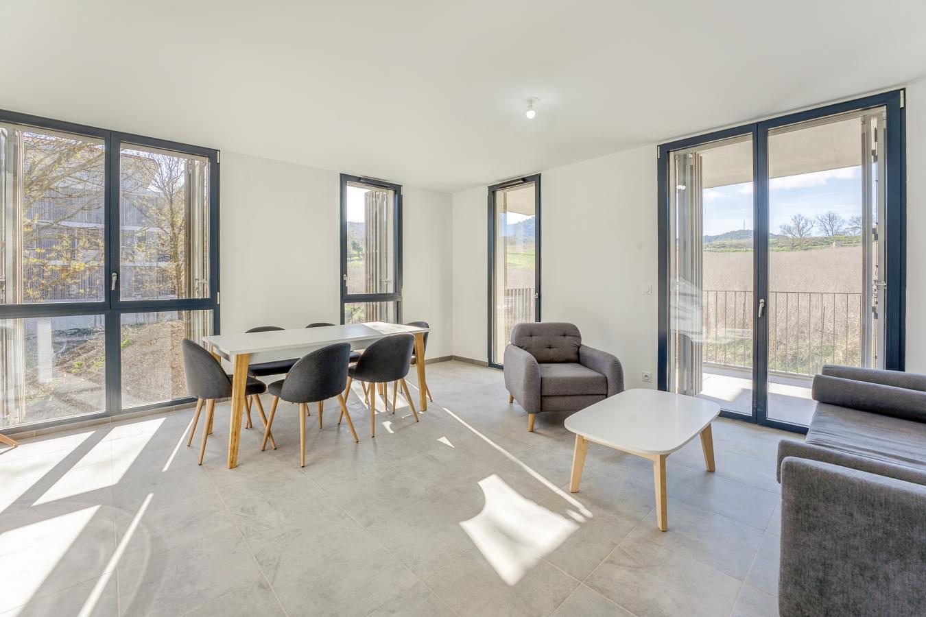 
																			3 pièces - 
																		3ème étage - 61m² - 956,78 € - Photo #4