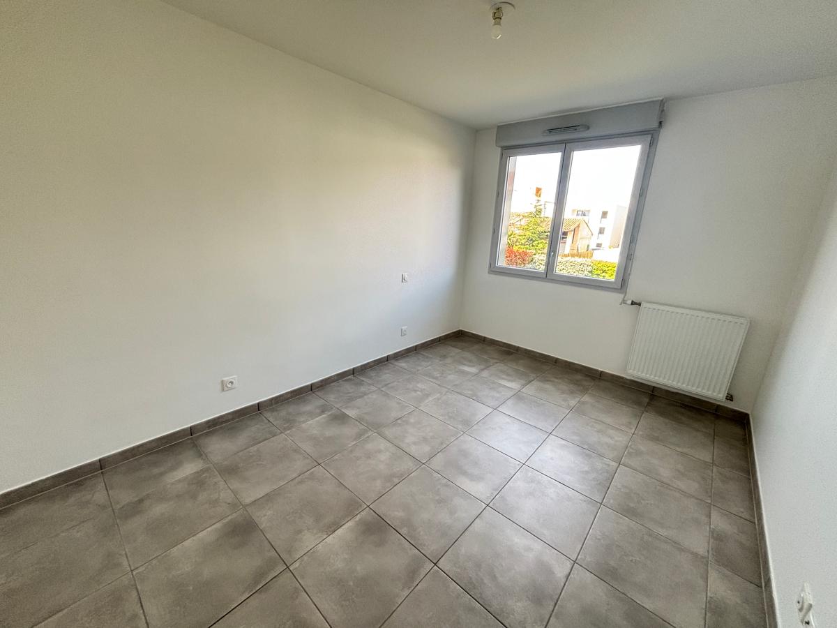 
																			2 pièces - 
																		1er étage - 44m² - 572,04 € - Photo #4