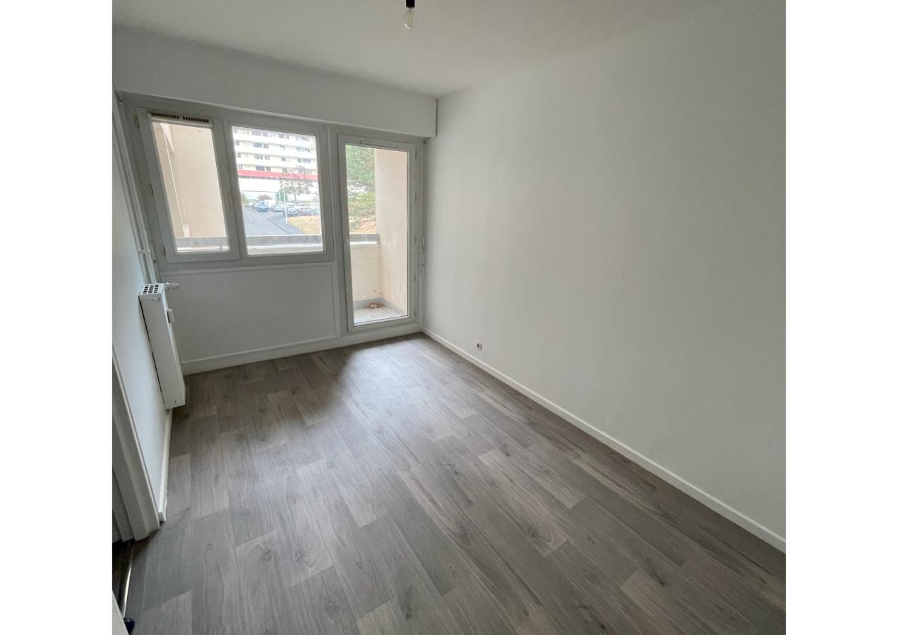 4 pièces - 2ème étage - 78m² - 814,75 € - Photo #7