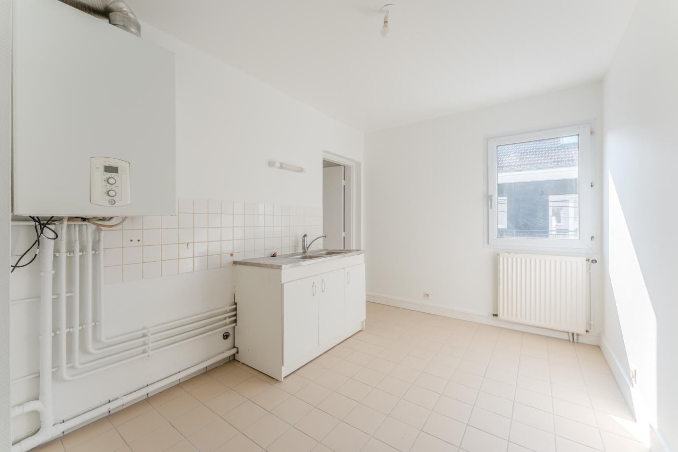 
																			4 pièces - 
																		1er étage - 89m² - 340 000 € - Photo #2