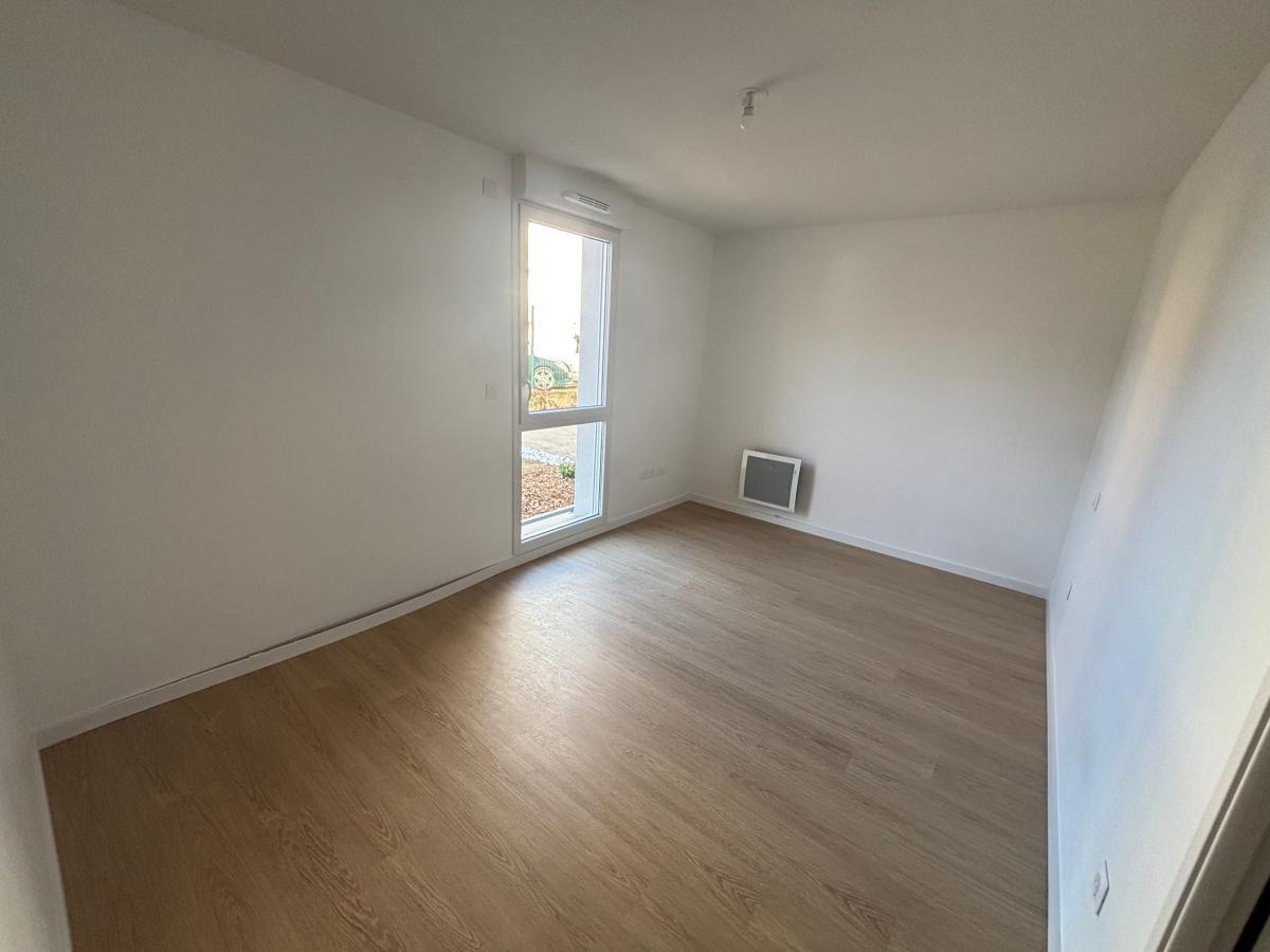 
																			2 pièces - 
																		RDC - 59m² - 695,75 € - Photo #5