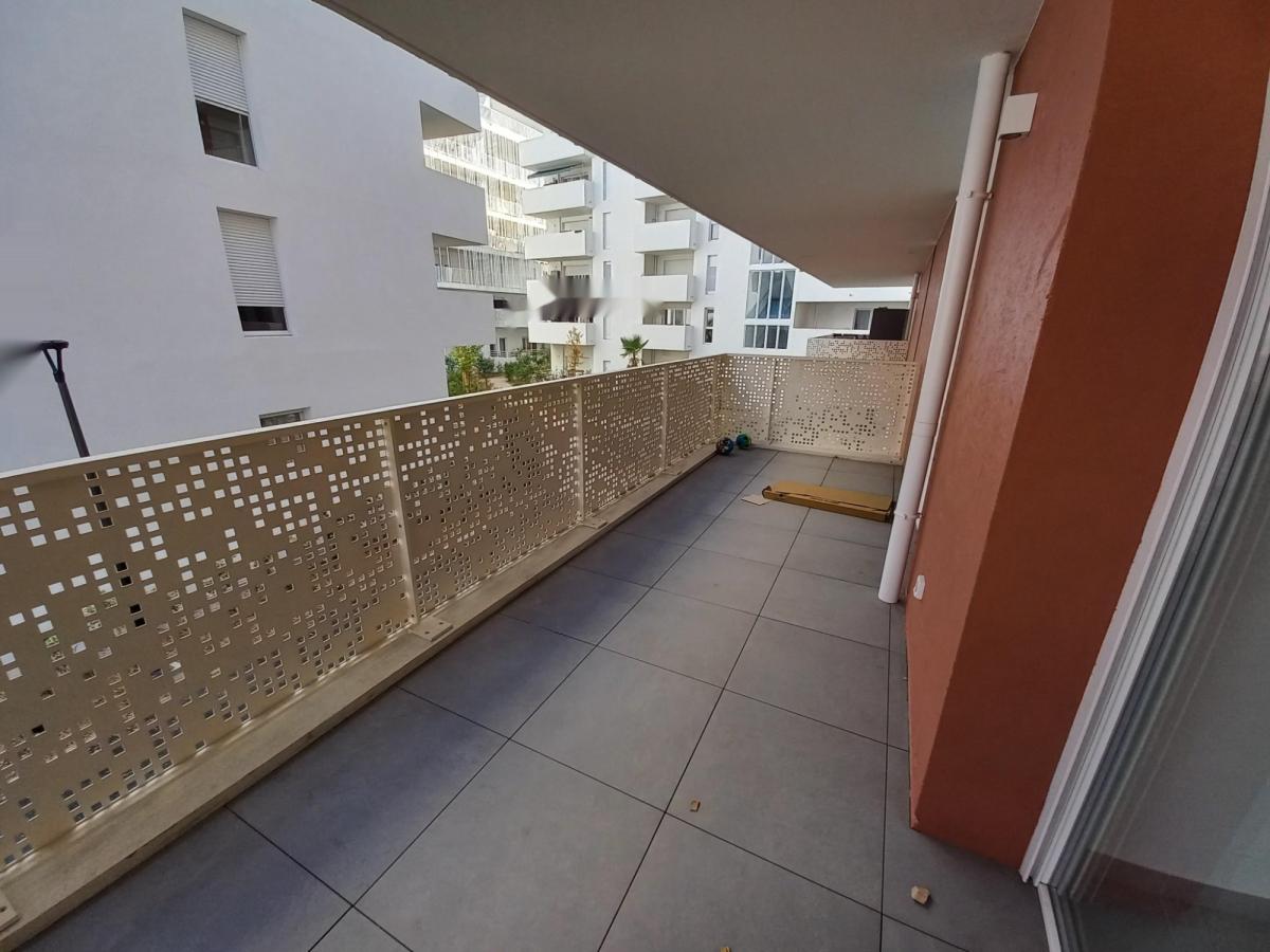 
																																							3 pièces - 
																																						1er étage - 61m² - 1 126,78 € - Photo #3