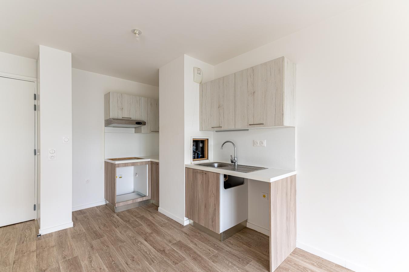 3 pièces - 1er étage - 68m² photo 2