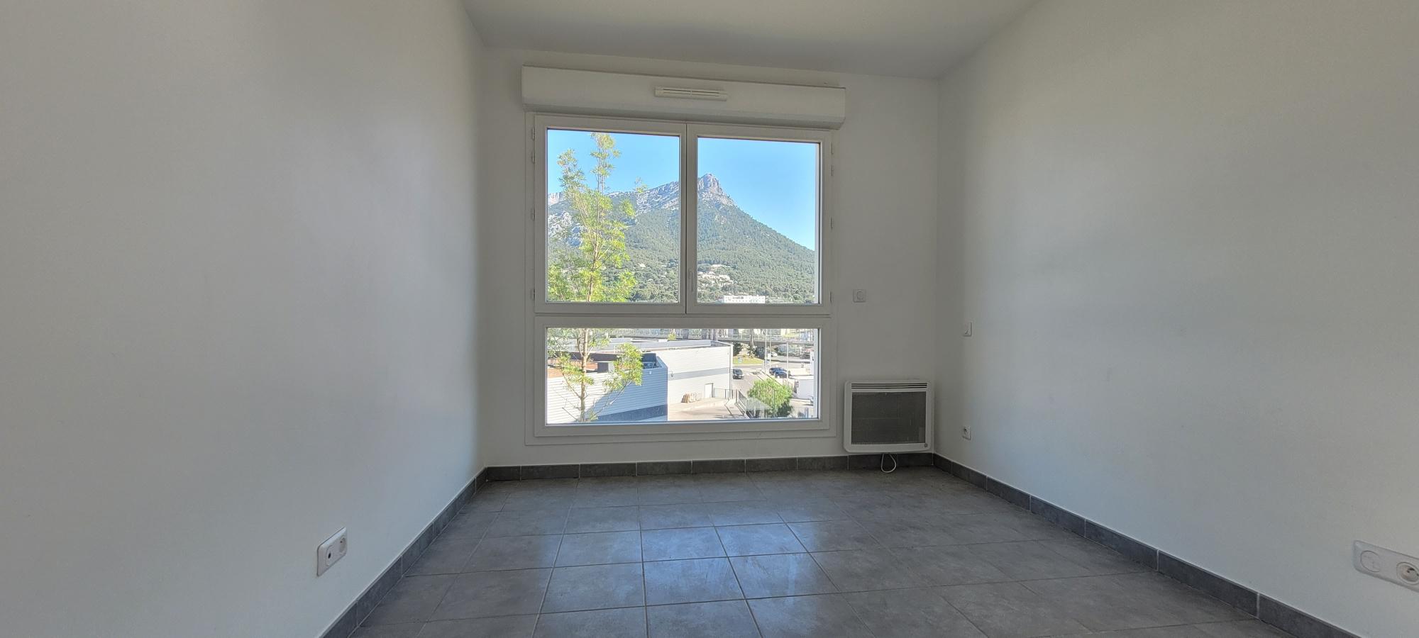 3 pièces - 4ème étage - 58m² - 942,29 € - Photo #5