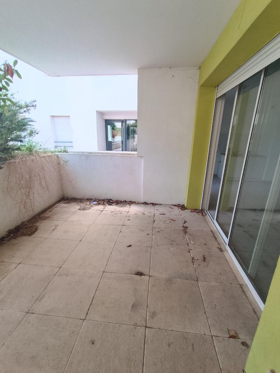 
																			3 pièces - 
																		RDC - 64m² - 185 000 € - Photo #0