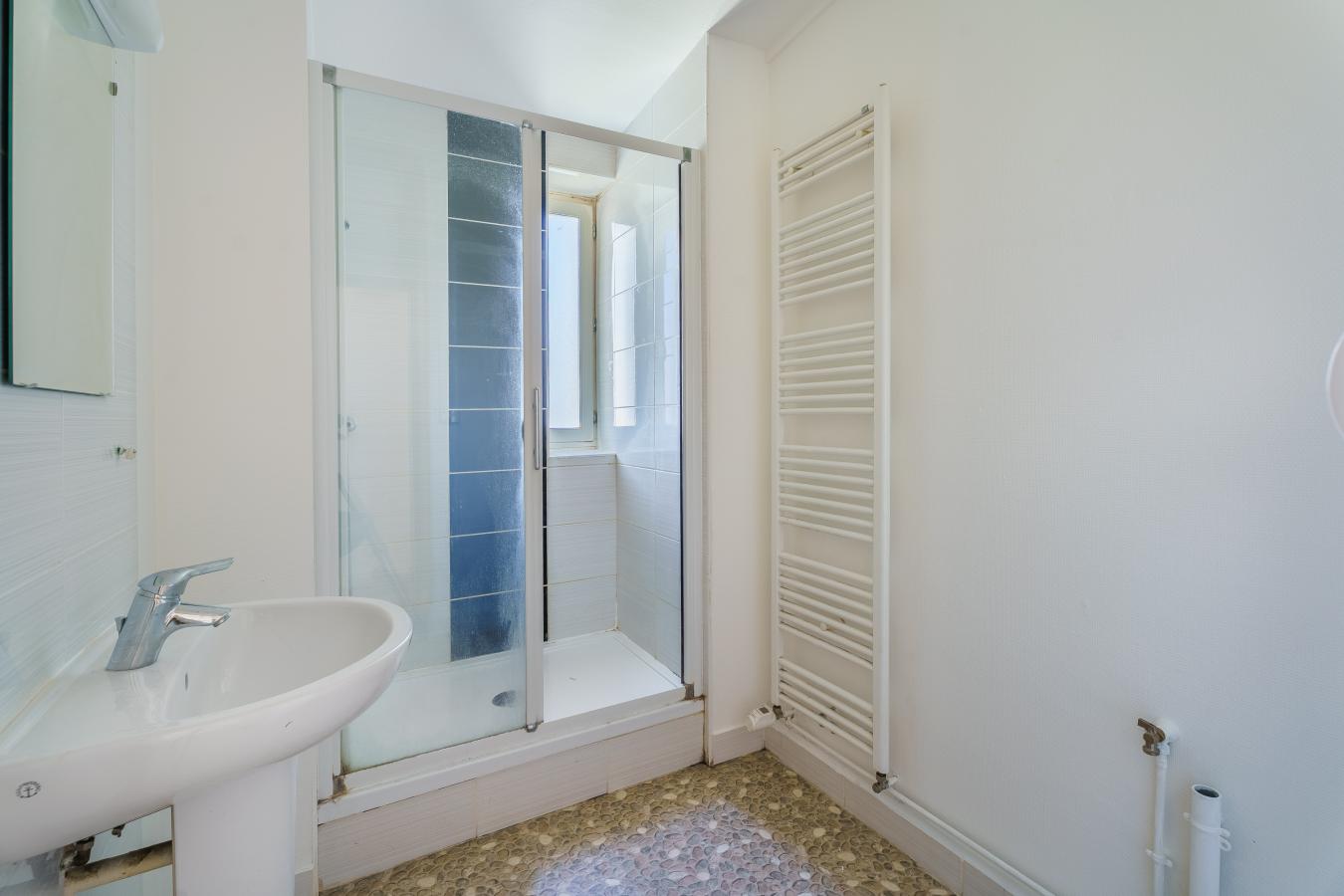 
																			4 pièces - 
																		3ème étage - 62m² - 628,38 € - Photo #4