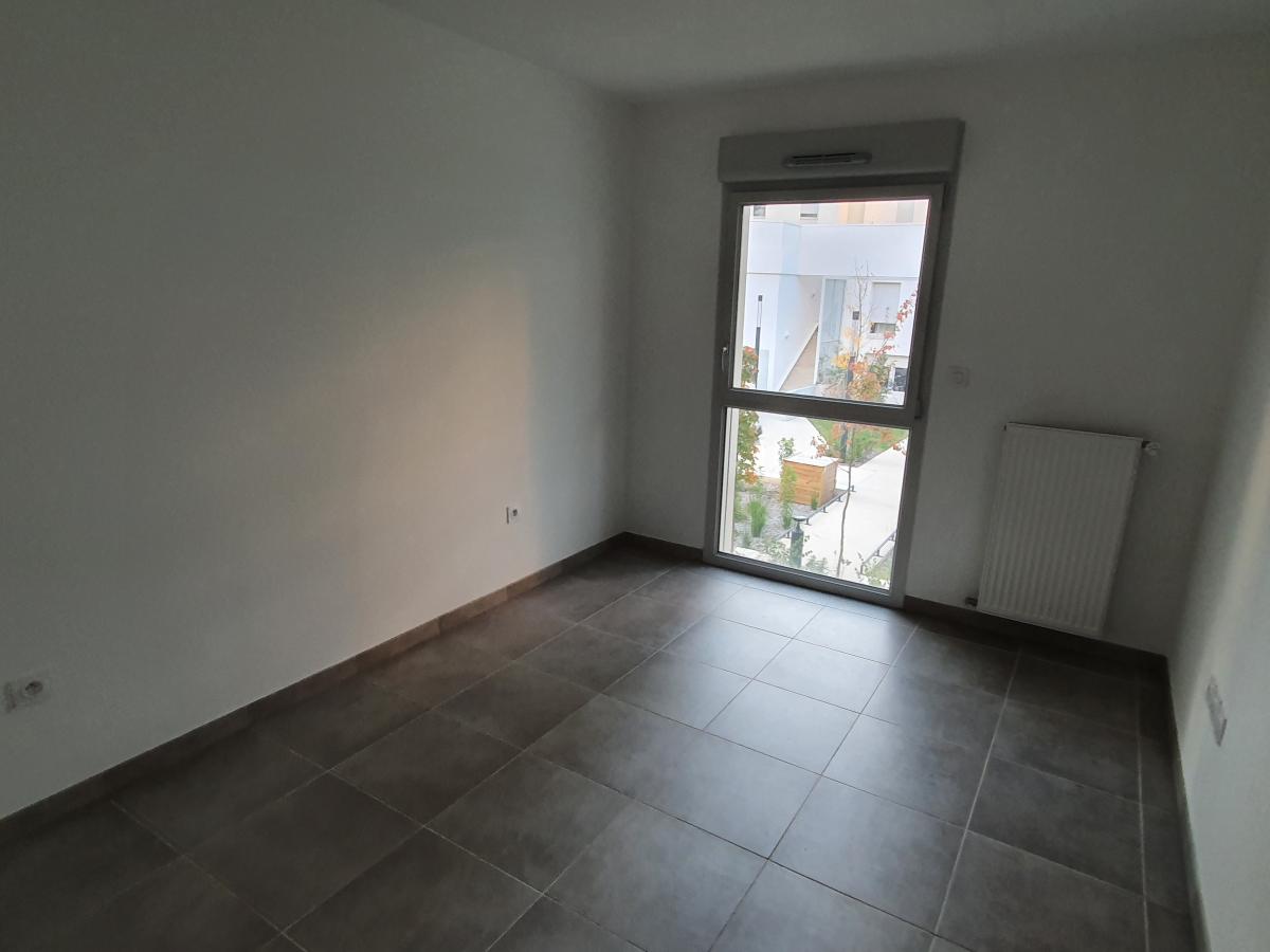 3 pièces - 1er étage - 62m² - 940,38 € - Photo #7
