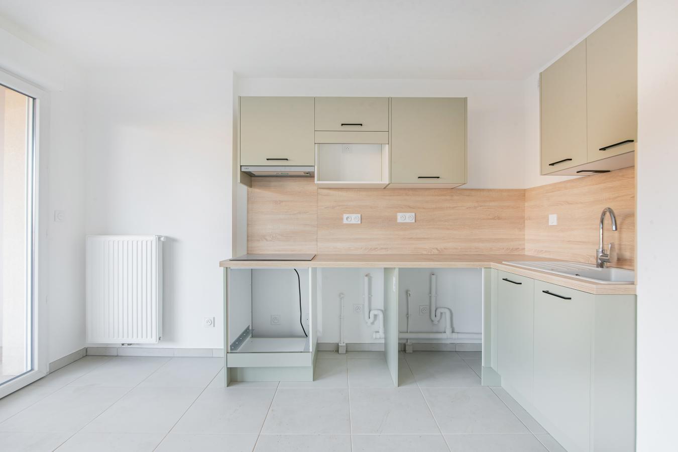 
																																							3 pièces - 
																																						RDC - 59m² - 954,37 € - Photo #1