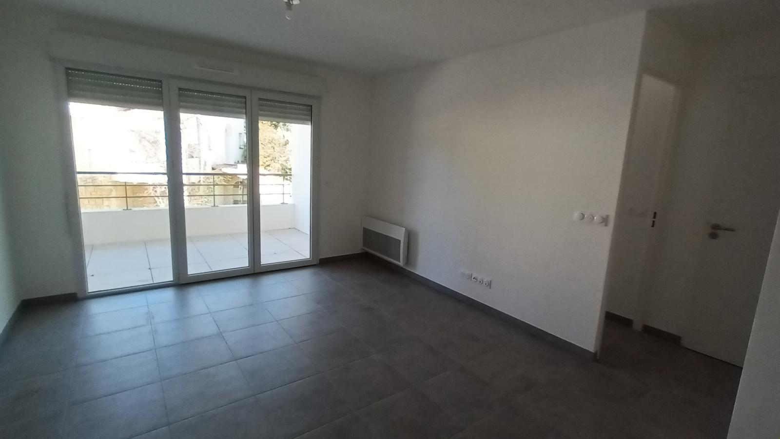 Hlm Logement Social Disponible Près De Mandelieu La Napoule A_D00RGwaAyPnM