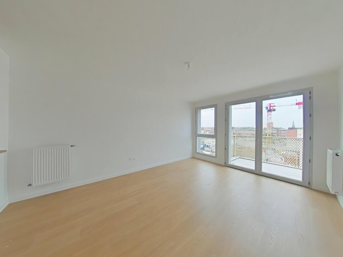 3 pièces - 5ème étage - 65m² - 847,68 € - Photo #0