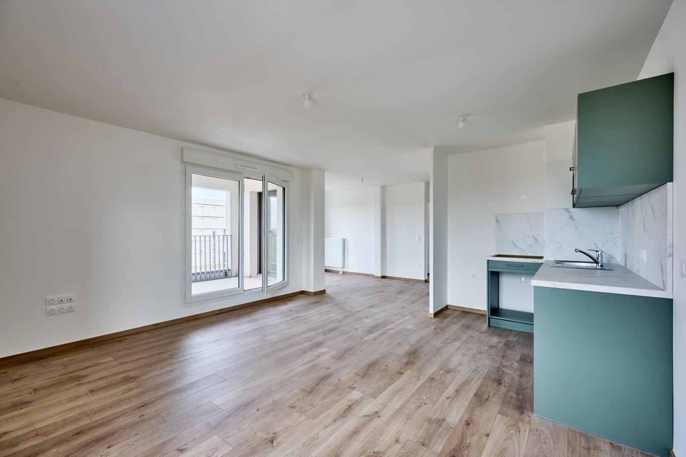 3 pièces - 3ème étage - 70m² - 917,15 € - Photo #0