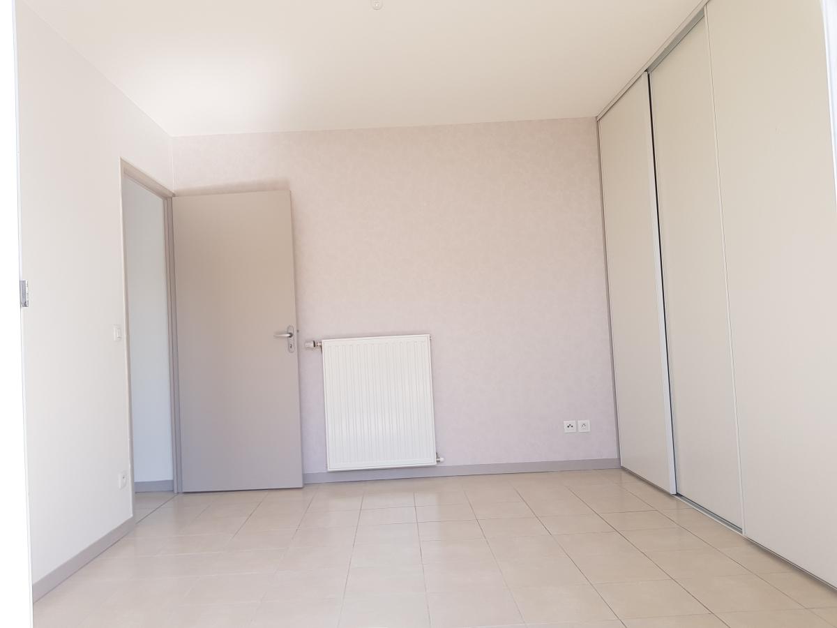 
																																							5 pièces - 
																																						9ème étage - 101m² - 1 448,65 € - Photo #4