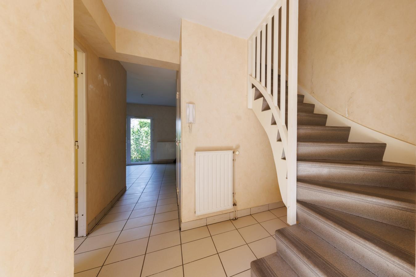
																			5 pièces - 
																		RDC - 95m² - 177 000 € - Photo #3