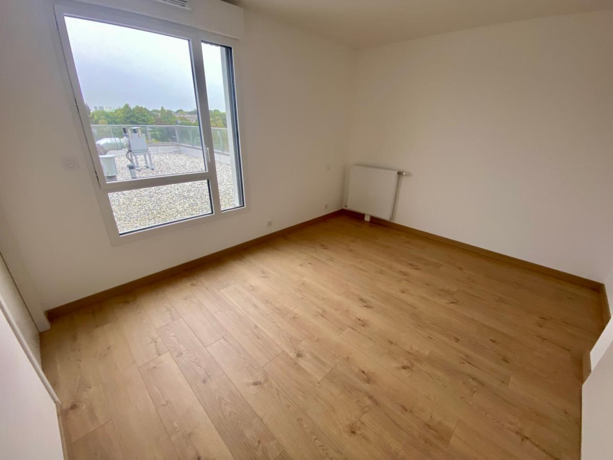 
																																							2 pièces - 
																																						4ème étage - 48m² - 740,84 € - Photo #5