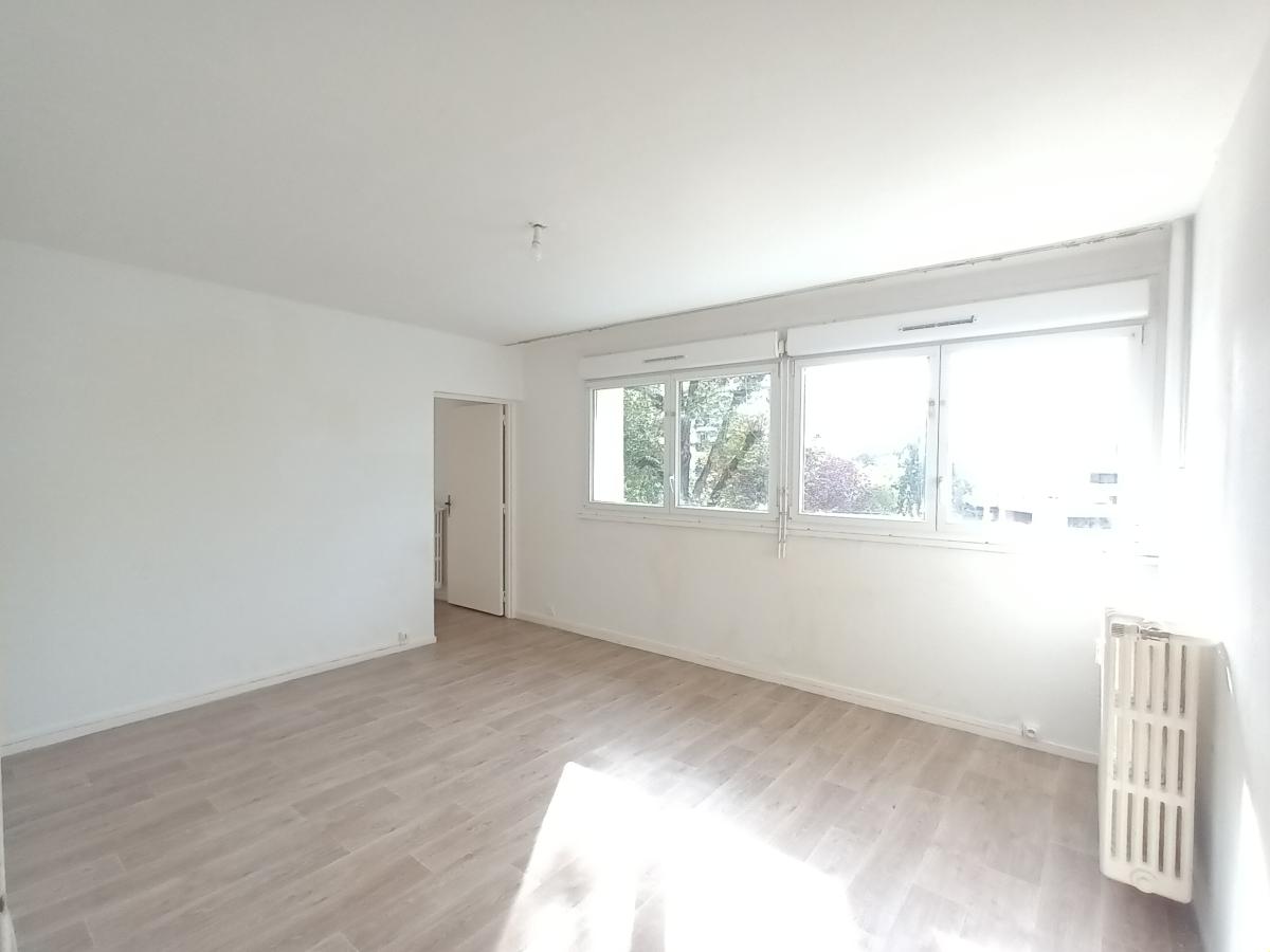 
																			3 pièces - 
																		2ème étage - 66m² - 569,00 € - Photo #1