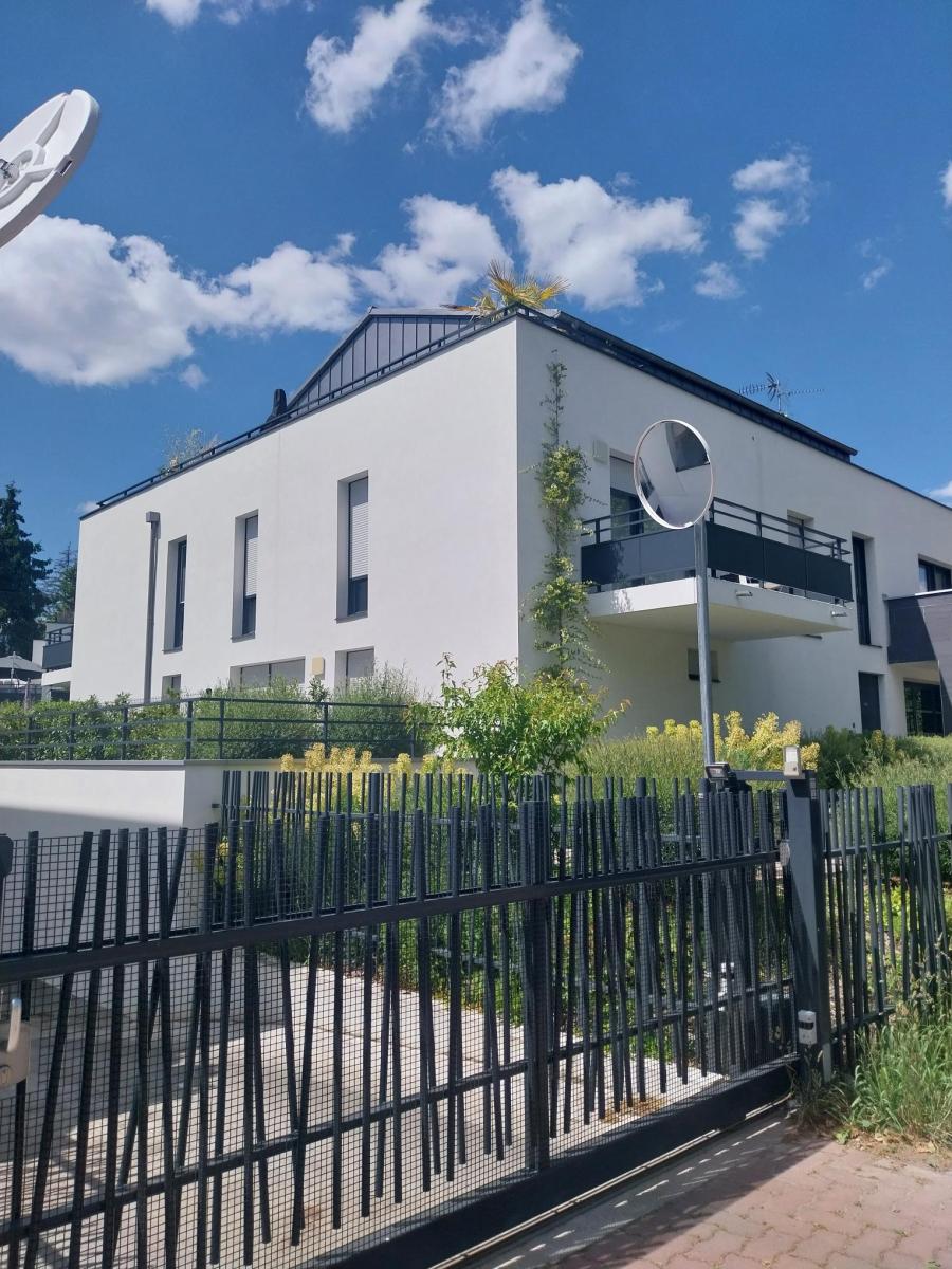 
																			3 pièces - 
																		1er étage - 58m² - 928,32 € - Photo #0