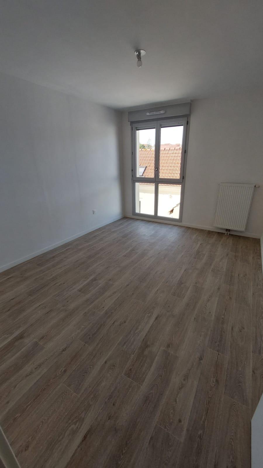 
																			3 pièces – 
																		2ème étage – 69m² - 735,03 € - Photo #4