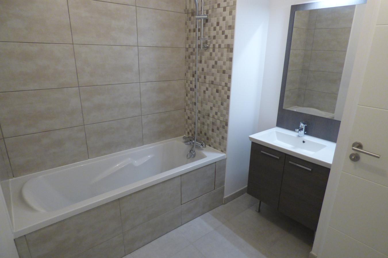
																																							4 pièces - 
																																						1er étage - 81m² - 969,62 € - Photo #4