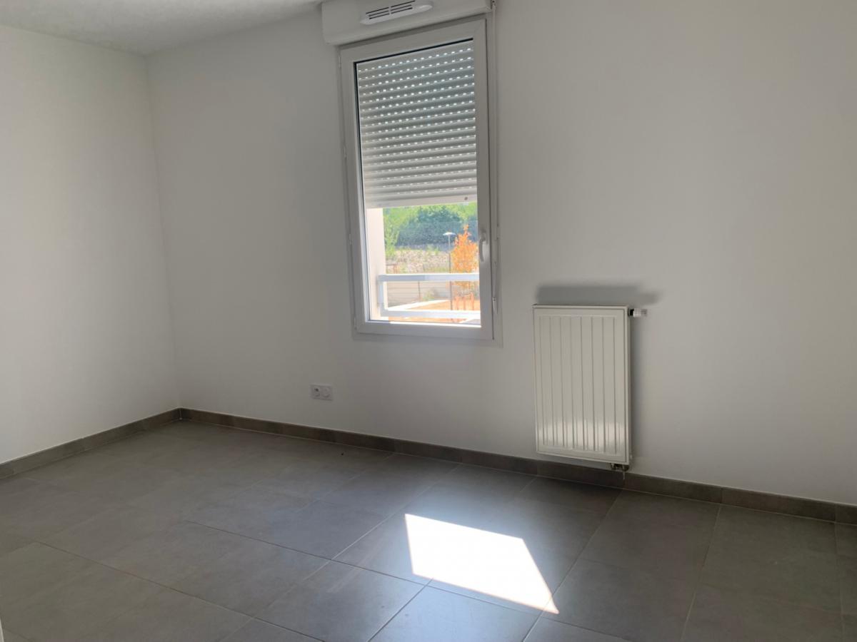 
																			3 pièces - 
																		4ème étage - 61m² - 840,65 € - Photo #2