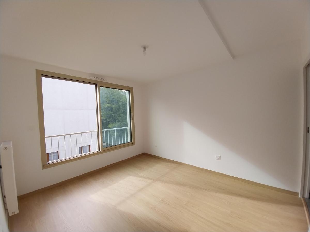 2 pièces - 2ème étage - 49m² - 850,03 € - Photo #6